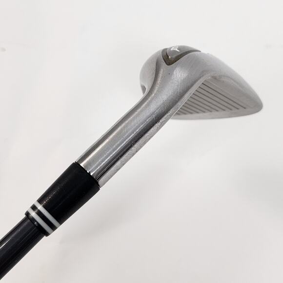 Women's Cleveland 588 Altitude Hybrid Sand Wedge Graphite RH 34.75in New Grip - Picture 4 of 10